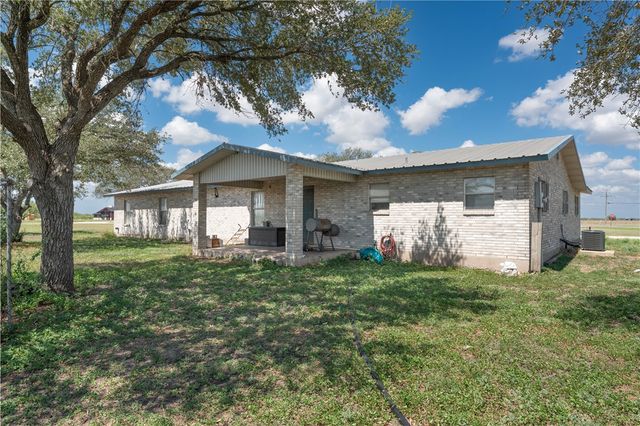 1244 County Road 336, Alice, TX 78332