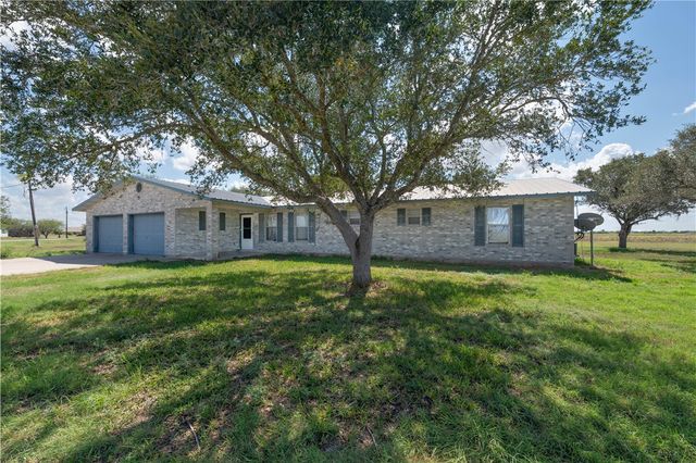 1244 County Road 336, Alice, TX 78332