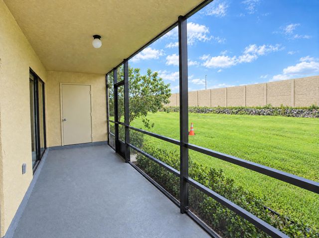 7915 WILLOW SPRING 1218, Lake Worth, FL 33467