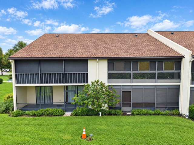 7915 WILLOW SPRING 1218, Lake Worth, FL 33467