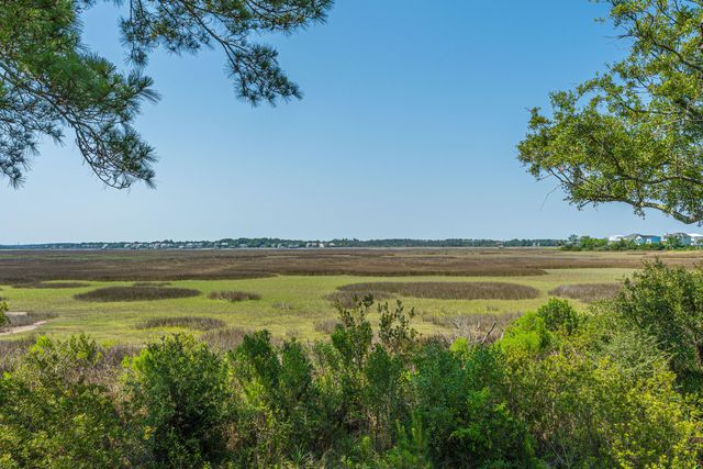 243 Lands End Drive 81, Charleston, SC 29407