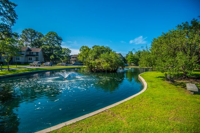 243 Lands End Drive 81, Charleston, SC 29407