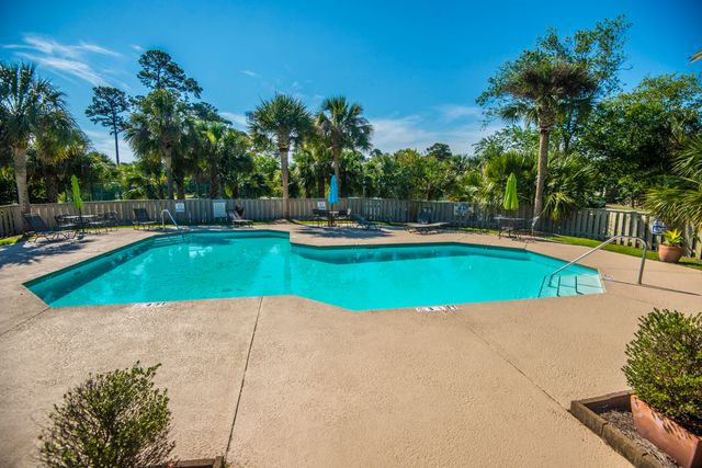 243 Lands End Drive 81, Charleston, SC 29407