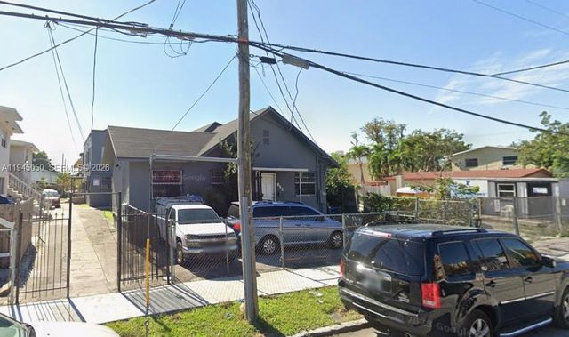 850 NW 2nd St 4, Miami, FL 33128