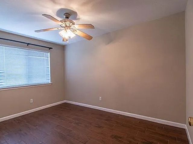 816 W Colony Drive, Arlington, TX 76001