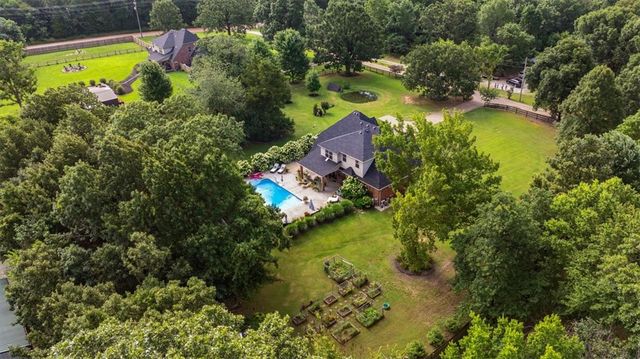 14024 Trinity Way, Gravette, AR 72736