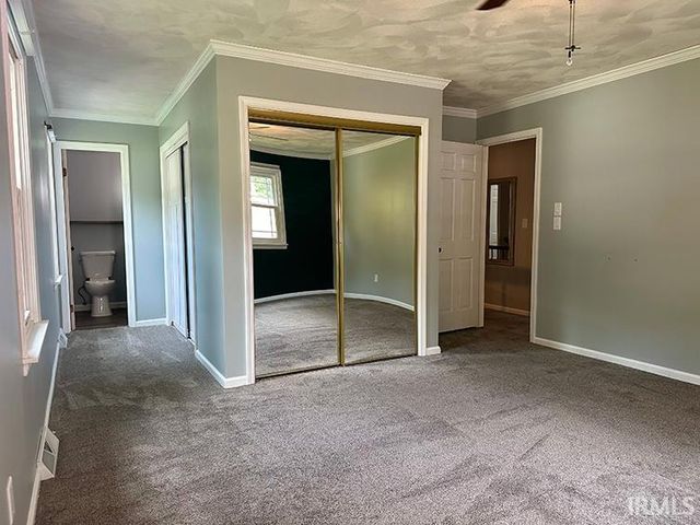 52061 Carriage Hills Drive, South Bend, IN 46635
