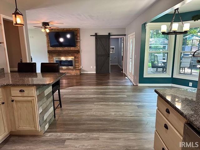 52061 Carriage Hills Drive, South Bend, IN 46635