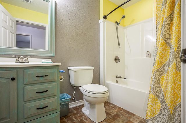 2704 62nd Street, Port Arthur, TX 77640