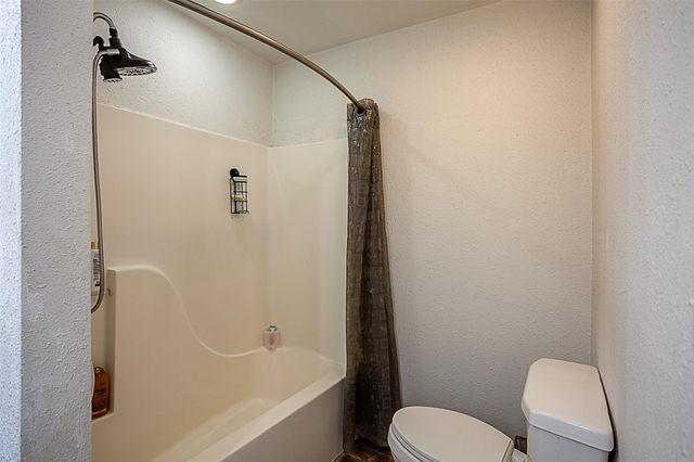 2704 62nd Street, Port Arthur, TX 77640