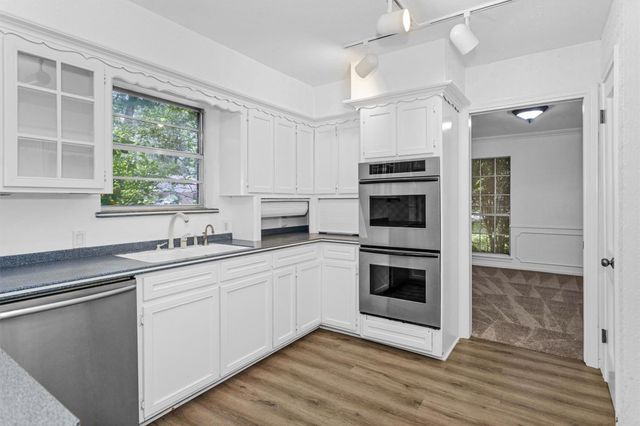 520 Beauregard Drive, Conroe, TX 77302