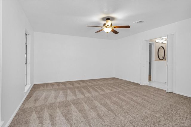 520 Beauregard Drive, Conroe, TX 77302