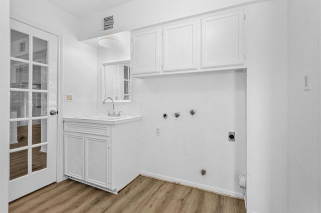 520 Beauregard Drive, Conroe, TX 77302