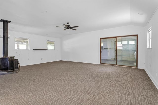 520 Beauregard Drive, Conroe, TX 77302