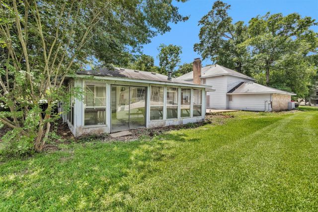 520 Beauregard Drive, Conroe, TX 77302