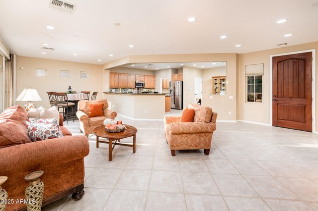 13747 W NOGALES Drive, Sun City West, AZ 85375