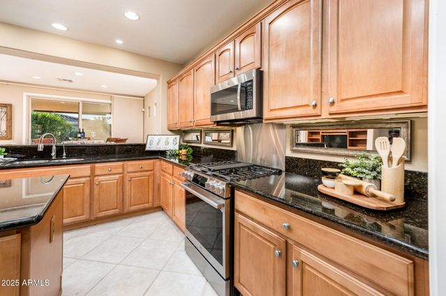 13747 W NOGALES Drive, Sun City West, AZ 85375