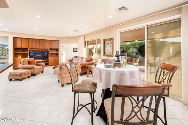 13747 W NOGALES Drive, Sun City West, AZ 85375