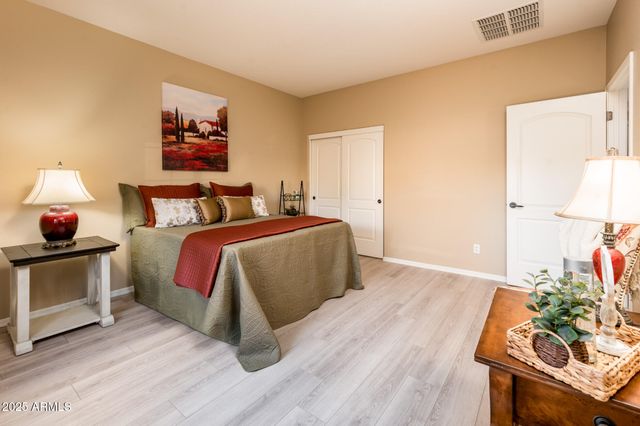 13747 W NOGALES Drive, Sun City West, AZ 85375