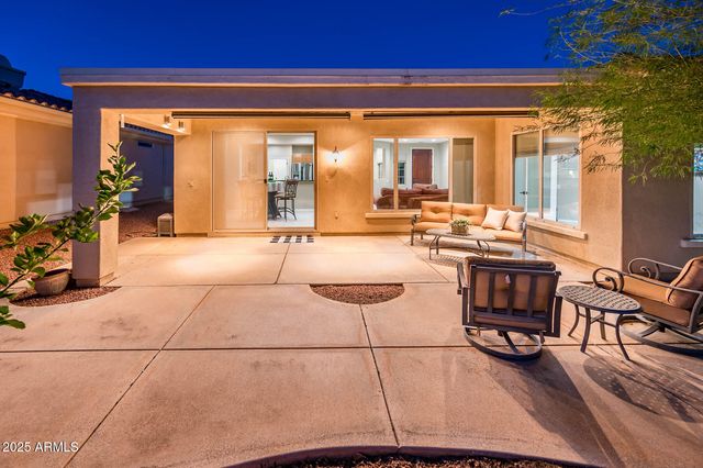 13747 W NOGALES Drive, Sun City West, AZ 85375