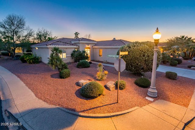 13747 W NOGALES Drive, Sun City West, AZ 85375
