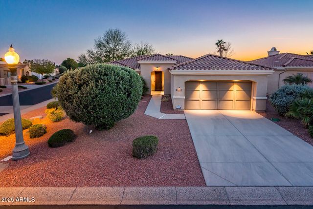 13747 W NOGALES Drive, Sun City West, AZ 85375