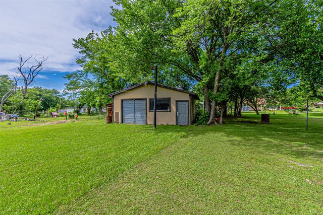 317 Fuller Street, Sulphur Springs, TX 75482