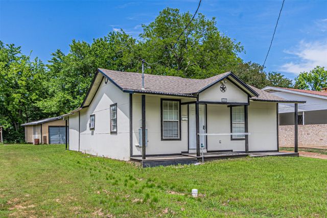 317 Fuller Street, Sulphur Springs, TX 75482