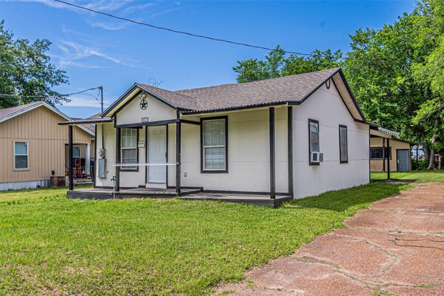 317 Fuller Street, Sulphur Springs, TX 75482