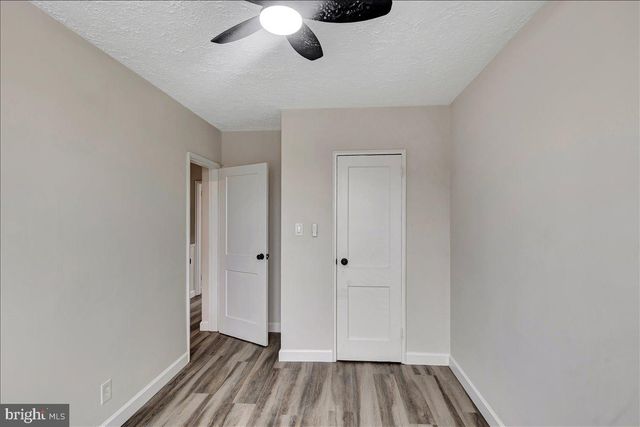 302 ENDSLEIGH AVE, Middle River, MD 21220