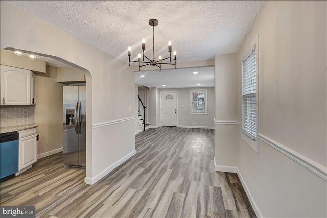 302 ENDSLEIGH AVE, Middle River, MD 21220