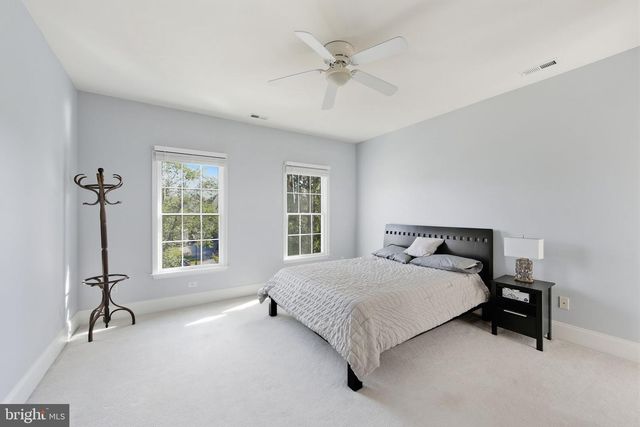 2114 FERNCROFT LN, Chester Springs, PA 19425