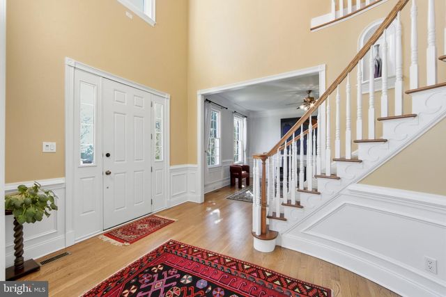 2114 FERNCROFT LN, Chester Springs, PA 19425