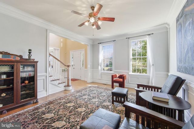 2114 FERNCROFT LN, Chester Springs, PA 19425