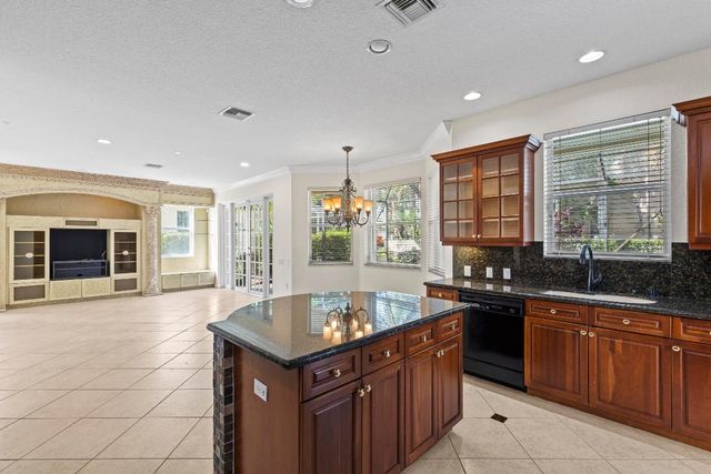 6597 Marbletree Lane, Lake Worth, FL 33467