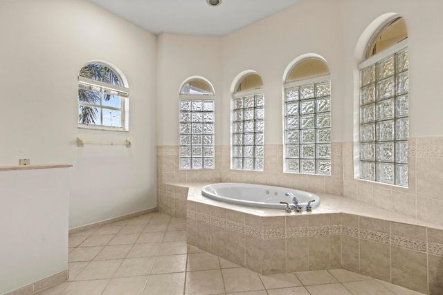 6597 Marbletree Lane, Lake Worth, FL 33467