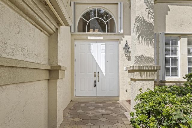 6597 Marbletree Lane, Lake Worth, FL 33467