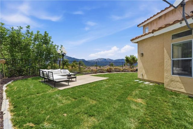32063 Corte Bonilio, Temecula, CA 92592