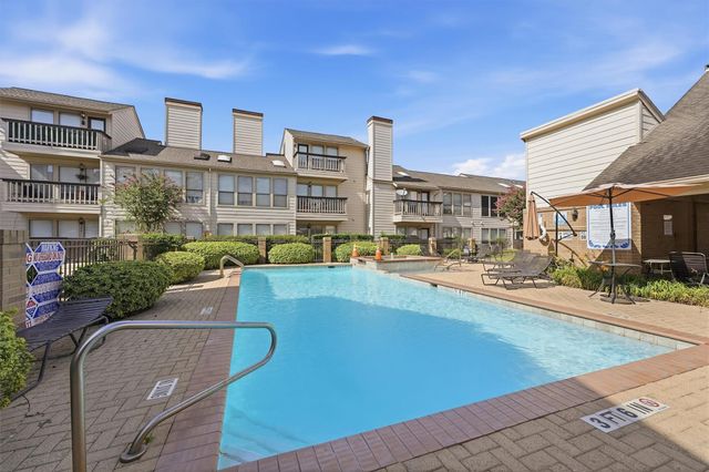 2277 S Kirkwood Road 502, Houston, TX 77077