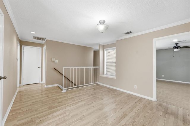 2277 S Kirkwood Road 502, Houston, TX 77077