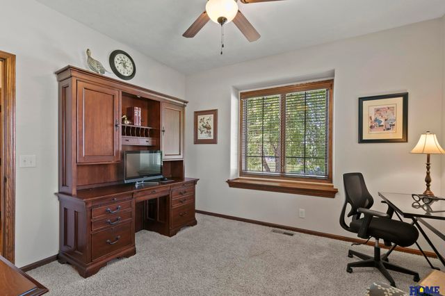 8900 S 28th Street, Lincoln, NE 68516