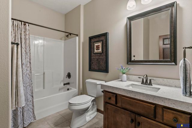 8900 S 28th Street, Lincoln, NE 68516
