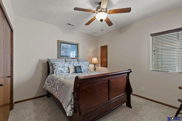 8900 S 28th Street, Lincoln, NE 68516