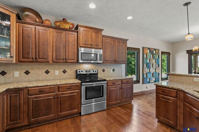 8900 S 28th Street, Lincoln, NE 68516