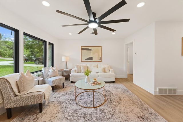 3216 Sappington Place, Fort Worth, TX 76116