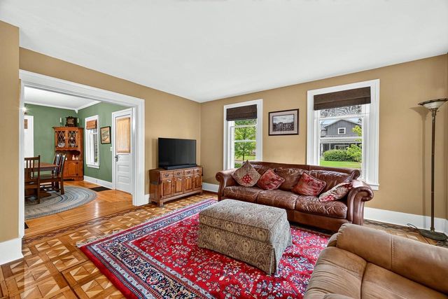 35 W Liberty Street, Evansville, WI 53536