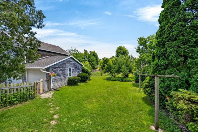 35 W Liberty Street, Evansville, WI 53536
