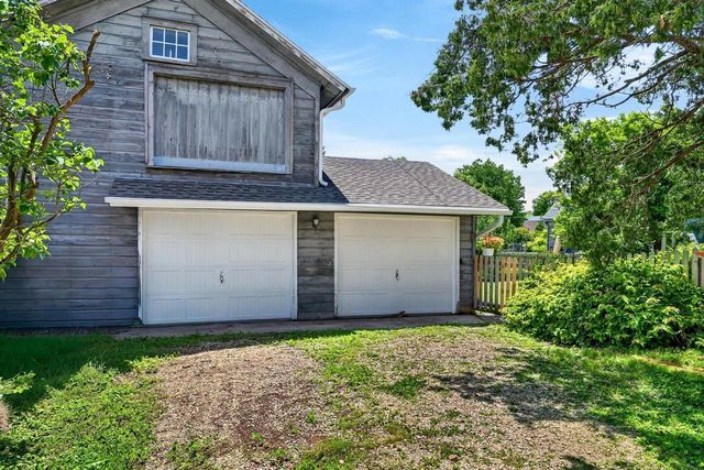 35 W Liberty Street, Evansville, WI 53536