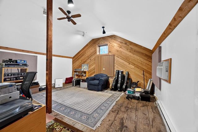 35 W Liberty Street, Evansville, WI 53536