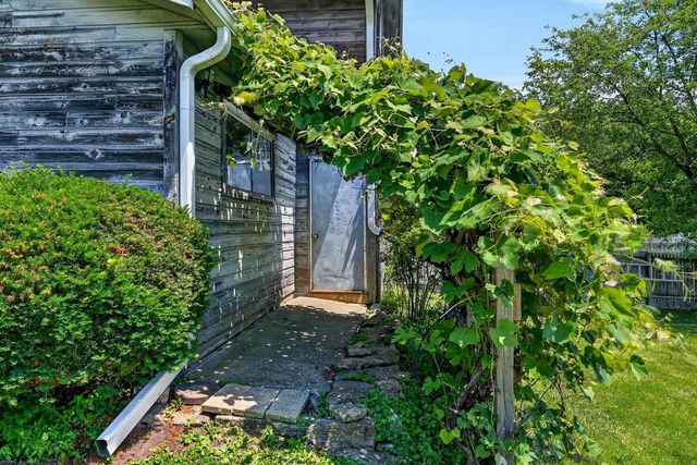 35 W Liberty Street, Evansville, WI 53536